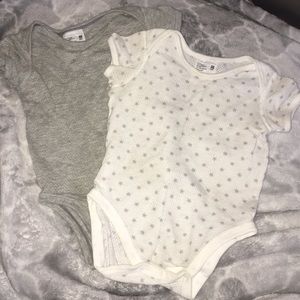 2 Pack Onesie Set 🛍 BOGO 1/2 Off 🛍